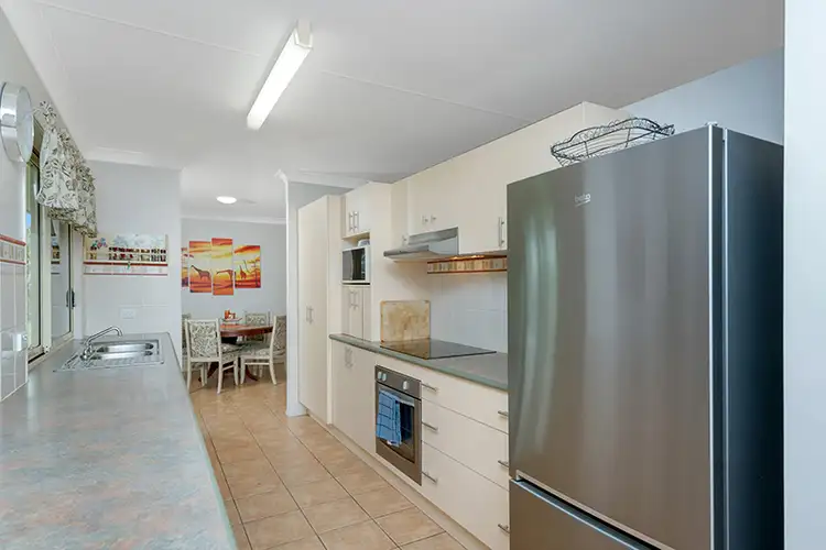 Fifth view of Homely house listing, 100 Blue Mountain Dr, Bluewater Park QLD 4818