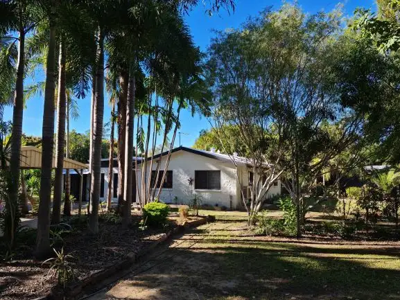 Main view of Homely house listing, 2 Lorne Ct, Bluewater QLD 4818