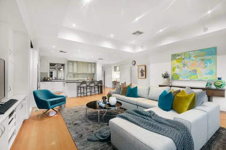 55 Lynch Cres, Brighton VIC 3186