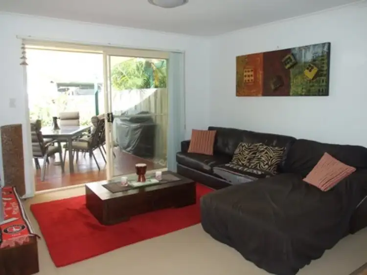 Sixth view of Homely semi-detached listing, 1/17 Richardson Street, Pacific Paradise QLD 4564