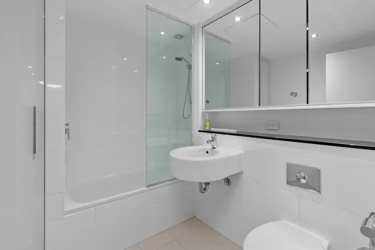 Fifth view of Homely apartment listing, 16/5 Manning St, South Brisbane QLD 4101