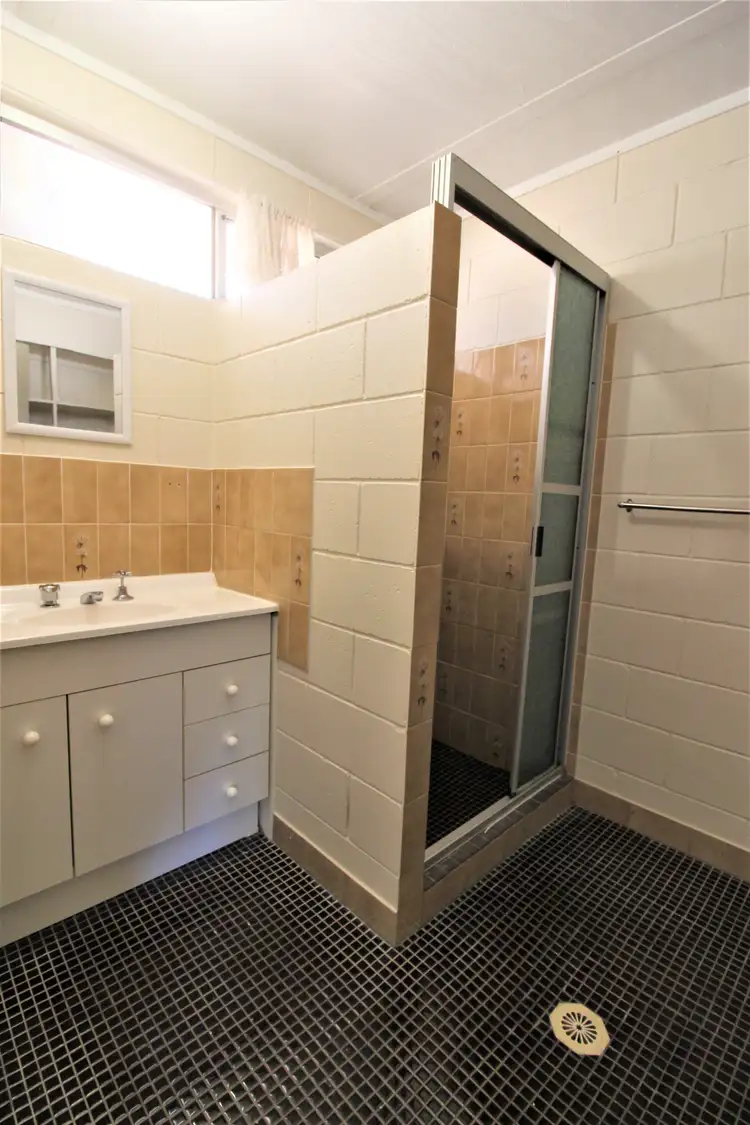 Fifth view of Homely unit listing, Unit 2/94 West St, Mount Isa QLD 4825