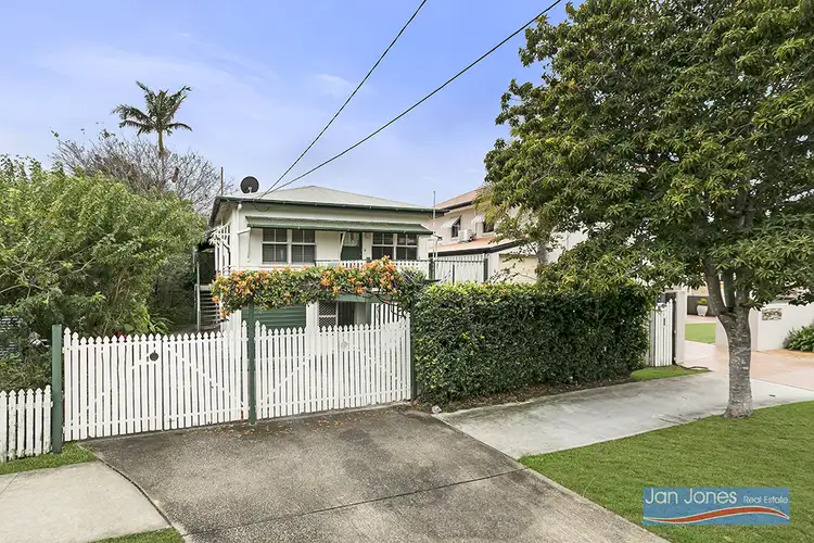 Second view of Homely house listing, 8 Murphy Street, Scarborough QLD 4020