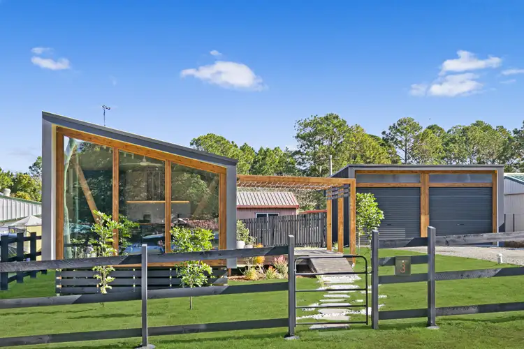 3 Gunsynd St, Russell Island QLD 4184