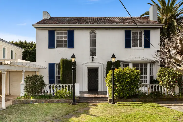318 St Kilda St, Brighton VIC 3186