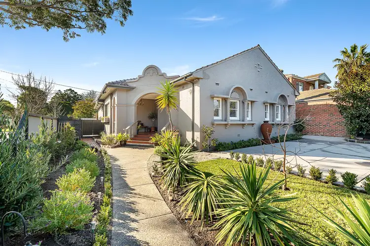321 South Rd, Brighton East VIC 3187