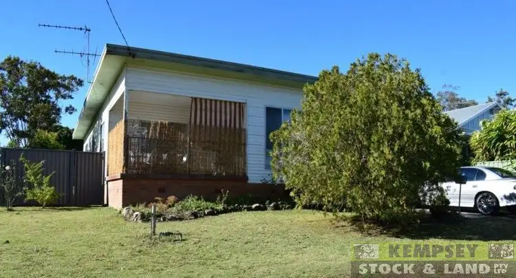 25 Macquarie St, South Kempsey NSW 2440