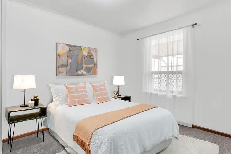 Sixth view of Homely house listing, 2 Dawn Cl, Paralowie SA 5108