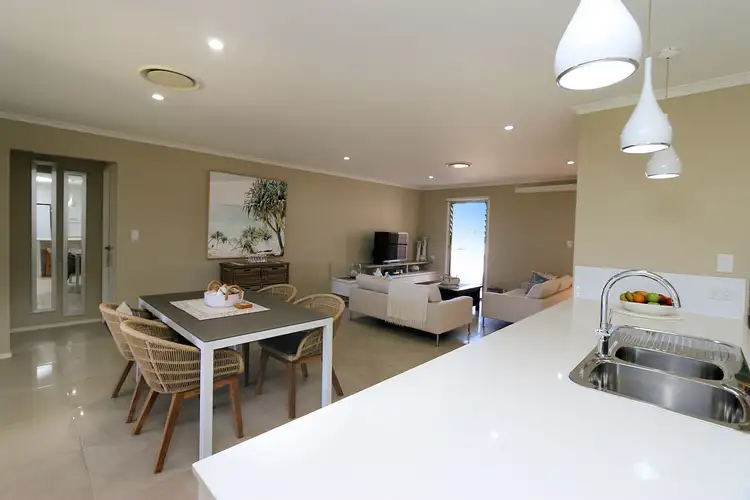 Sixth view of Homely house listing, Unit 2/8 Holland St, Bargara QLD 4670