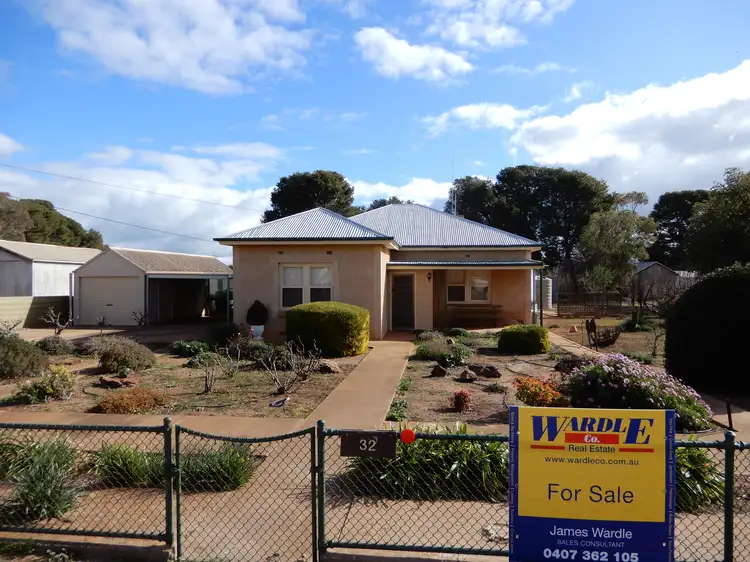 32 Edwin St, Booleroo Centre SA 5482