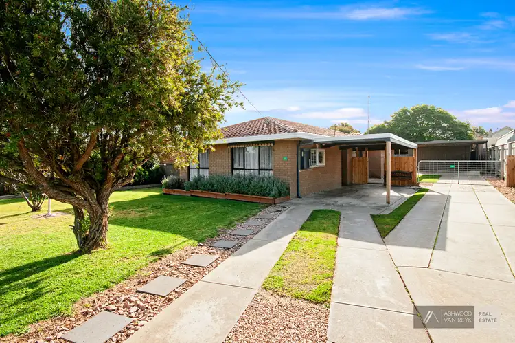 12 Dahlsen Cres, Bairnsdale VIC 3875