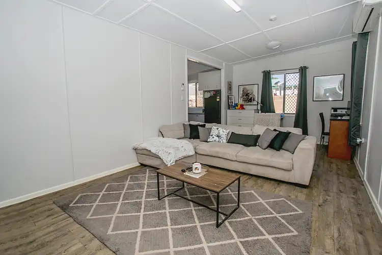 94 East Street, Mount Isa QLD 4825