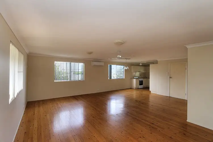 Fifth view of Homely house listing, 2 Crystal Ct, Elliott Heads QLD 4670