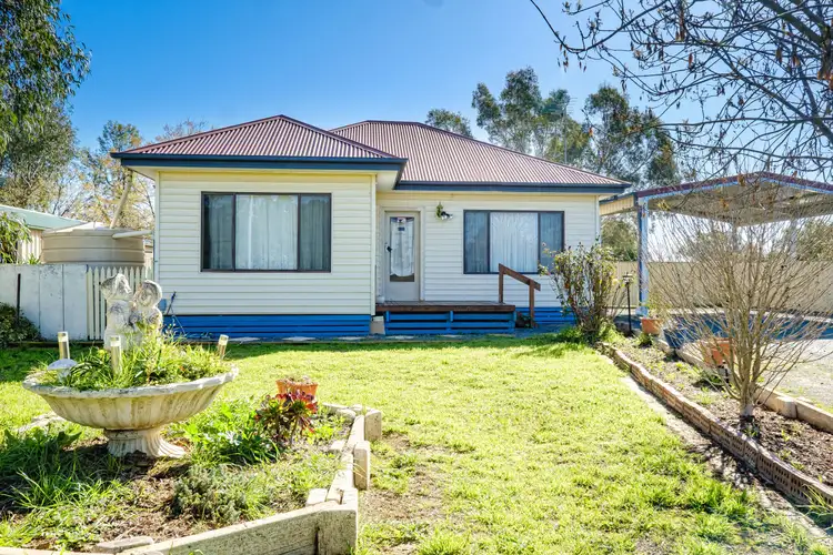50 Henty St, Culcairn NSW 2660