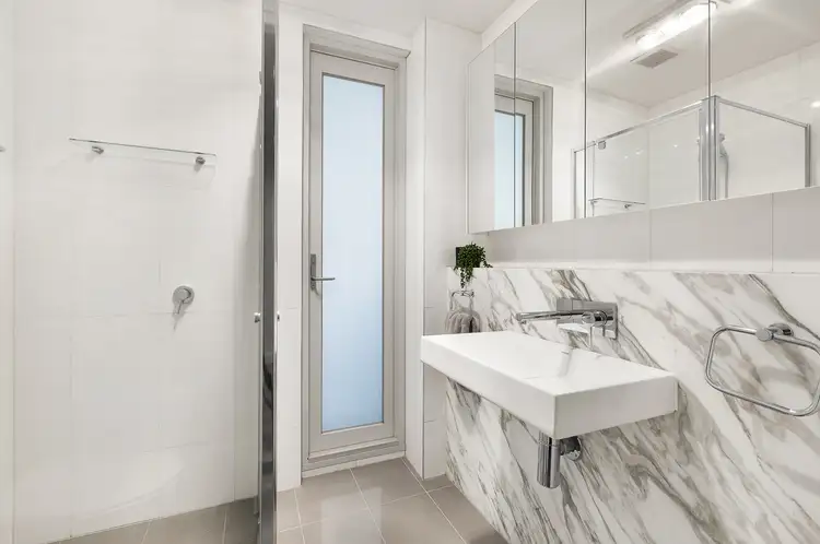 Third view of Homely apartment listing, Unit 2/464 Hawthorn Rd, Caulfield South VIC 3162