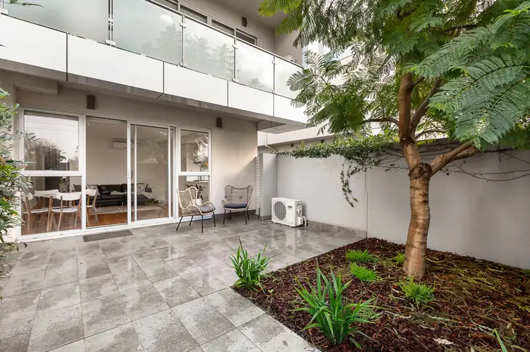 Fourth view of Homely apartment listing, Unit 2/464 Hawthorn Rd, Caulfield South VIC 3162