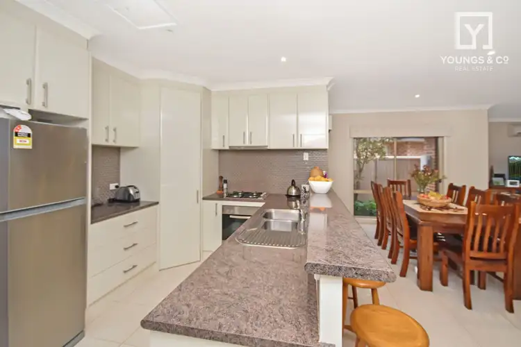 Seventh view of Homely townhouse listing, 2 Balaclava Rd, Shepparton VIC 3630