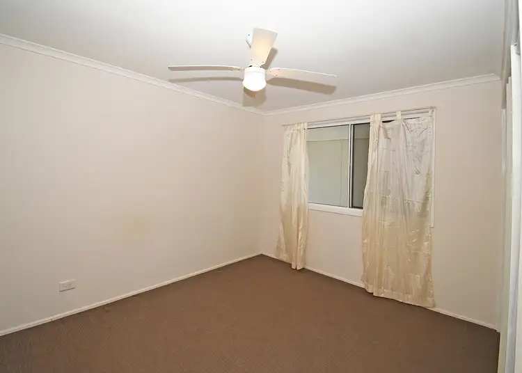 Fifth view of Homely house listing, 4 Par Ct, Urraween QLD 4655