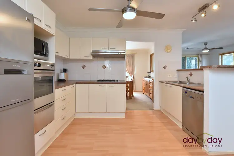 Sixth view of Homely house listing, 8 Bilbie Pl, Fletcher NSW 2287