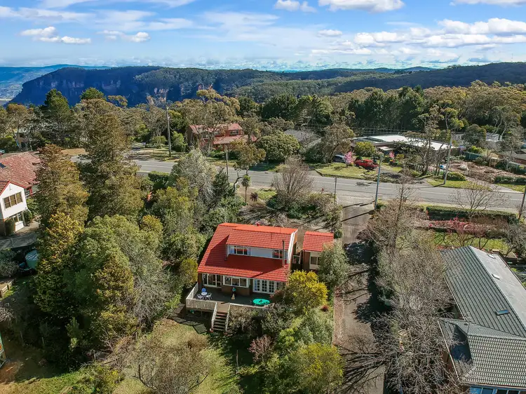 102 Narrow Neck Rd, Katoomba NSW 2780