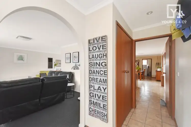 Second view of Homely house listing, 8 Duncan Ct, Shepparton VIC 3630