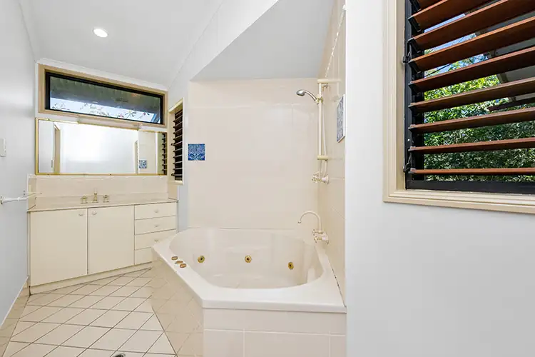 Sixth view of Homely house listing, 204 Mount Low Pkwy, Mount Low QLD 4818