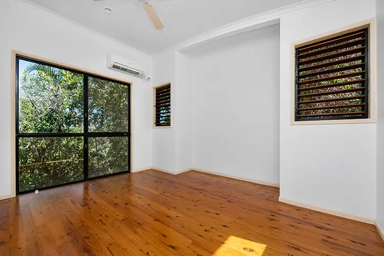 Seventh view of Homely house listing, 204 Mount Low Pkwy, Mount Low QLD 4818