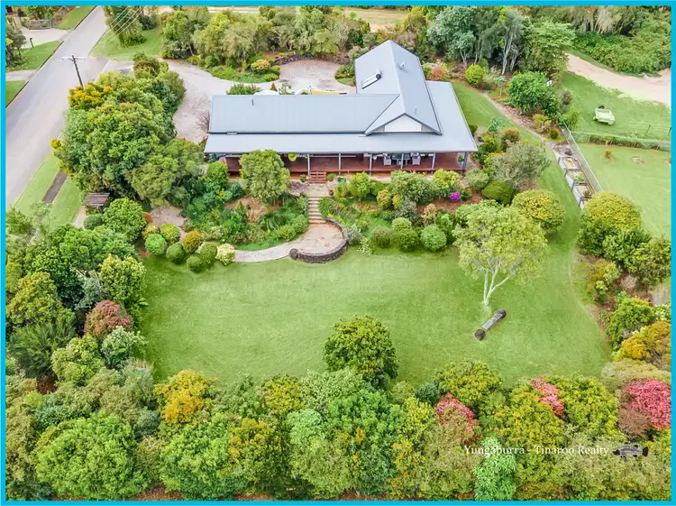 32-36 Ash St, Yungaburra QLD 4884
