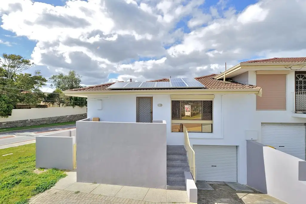 Main view of Homely townhouse listing, Unit 4/35 Pearl Pde, Scarborough WA 6019
