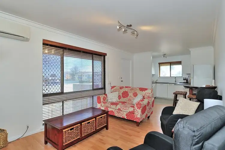 Seventh view of Homely townhouse listing, Unit 4/35 Pearl Pde, Scarborough WA 6019