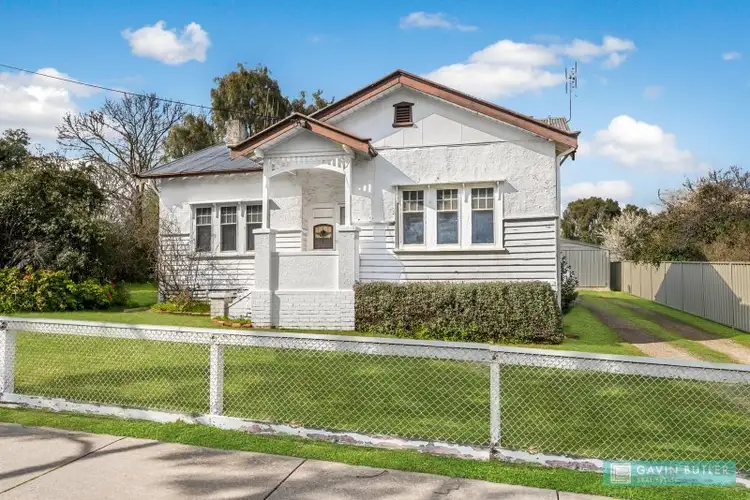 93 Neale St, Kennington VIC 3550