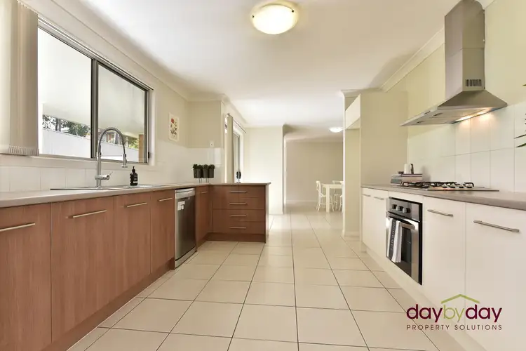 16 Weller St, Fletcher NSW 2287
