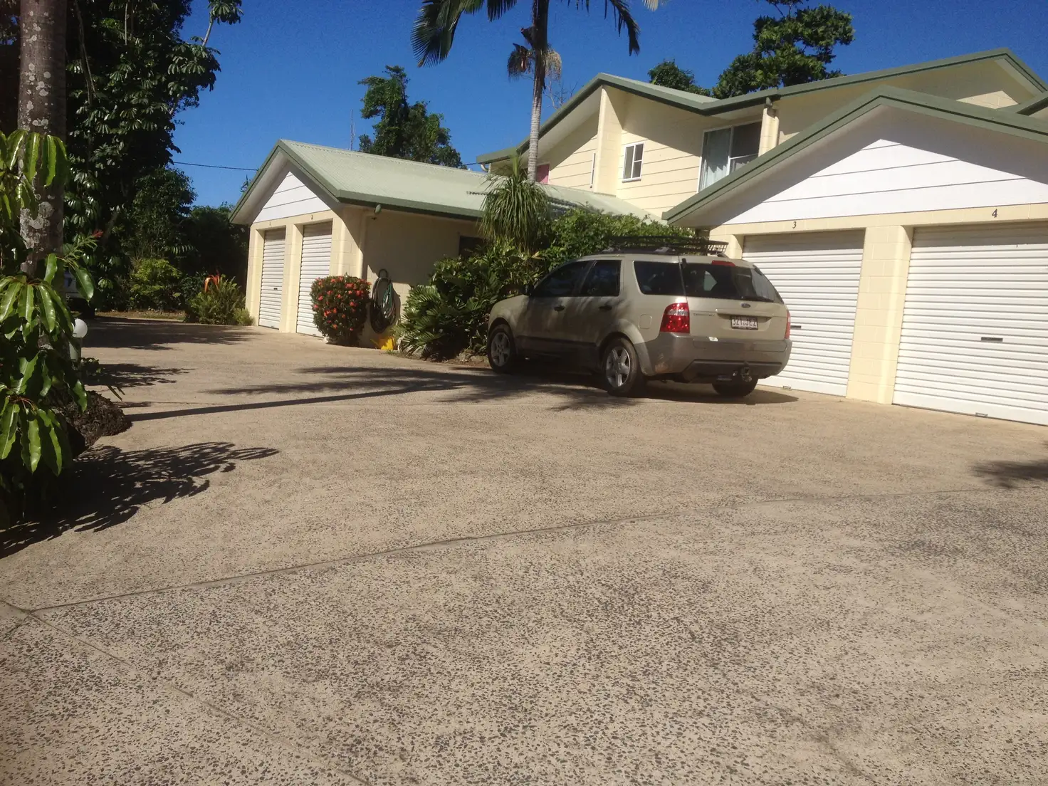 Main view of Homely unit listing, Unit 2/30 Bingil Bay Rd, Bingil Bay QLD 4852