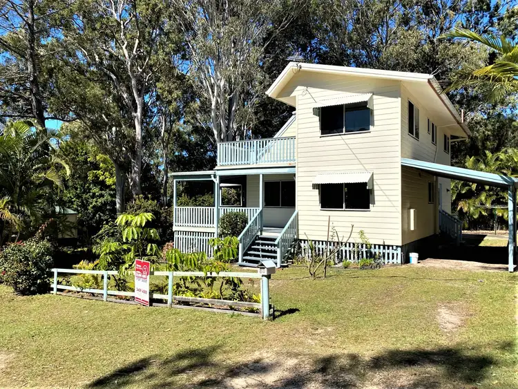 30 Cabriolet Cres, Macleay Island QLD 4184