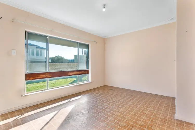 Fifth view of Homely house listing, 7 Gregory Cres, Seaton SA 5023
