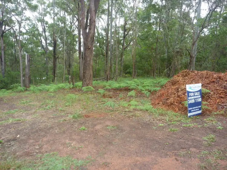 3 Darling St, Russell Island QLD 4184