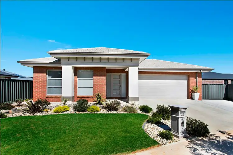 30 Yellow Gum Drive, Epsom VIC 3551
