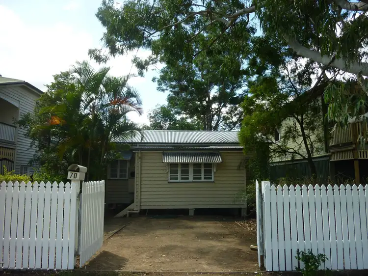 70 Chancellor Street, Sherwood QLD 4075