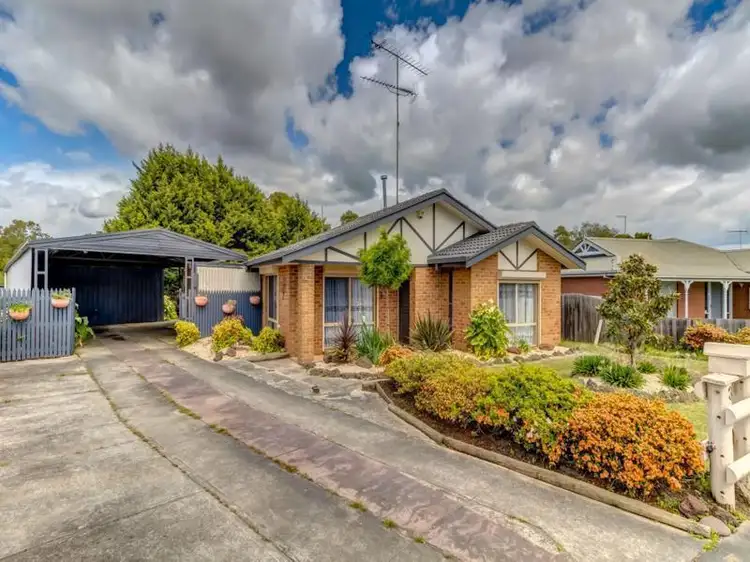 Second view of Homely house listing, 3 Amaroo Way, Newborough VIC 3825