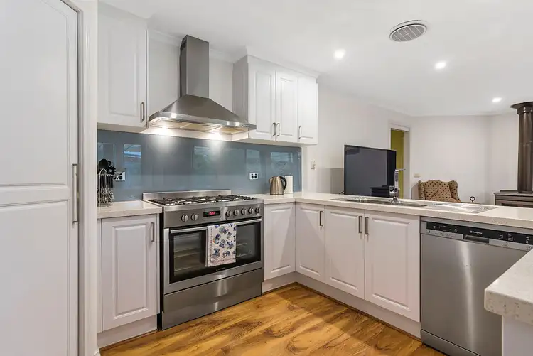 Sixth view of Homely house listing, 8 Carbine Court, New Gisborne VIC 3438