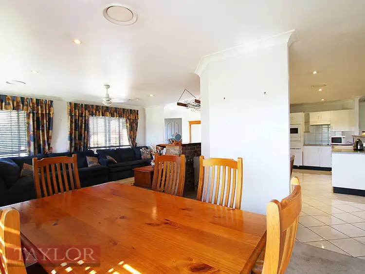 Sixth view of Homely house listing, 8 Allen Court, Singleton NSW 2330