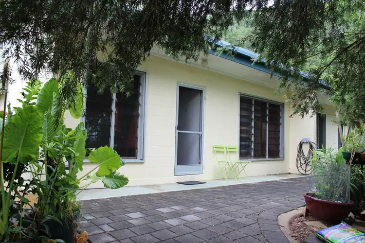 1/7 Kirk Street, Nelly Bay QLD 4819