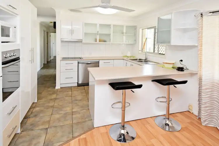 Seventh view of Homely house listing, 3 Jenalyn Crescent, Avoca QLD 4670