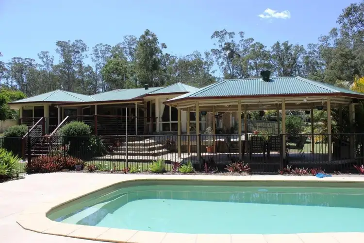 32 Wairuna Court, Pine Mountain QLD 4306