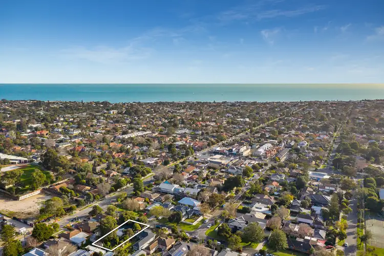 Fourth view of Homely house listing, 2 Lansell Ave, Highett VIC 3190