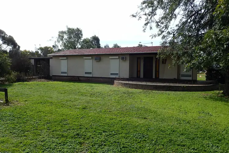 26 Charles St, Caltowie SA 5490