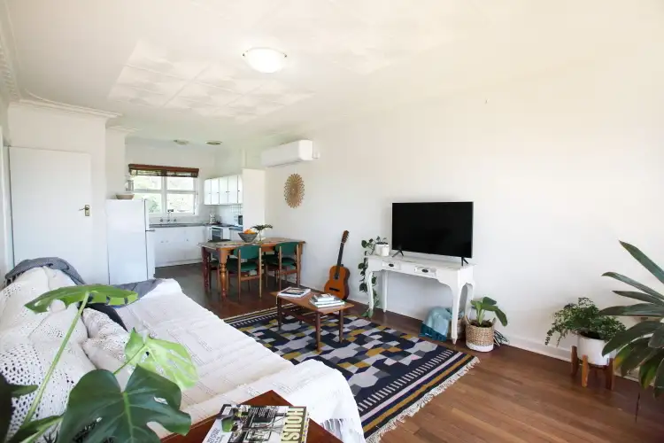 Fifth view of Homely house listing, 4 Kerry St, Hamilton Hill WA 6163