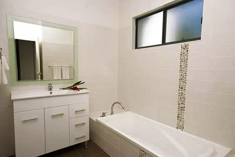 Seventh view of Homely townhouse listing, 6/9 Marine Pde, Arcadia QLD 4819