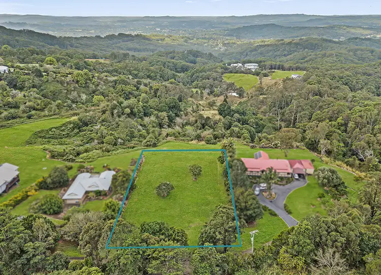 2/349 Balmoral Rd, Montville QLD 4560