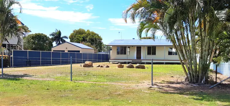 7 Doctor St, Burnett Heads QLD 4670